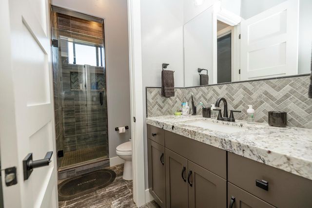 19206 Bloss Ave, Hilmar, CA 95324