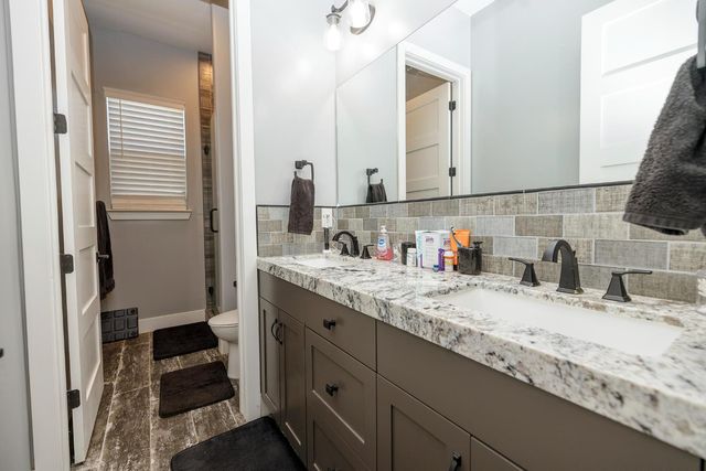 19206 Bloss Ave, Hilmar, CA 95324