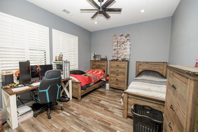 19206 Bloss Ave, Hilmar, CA 95324