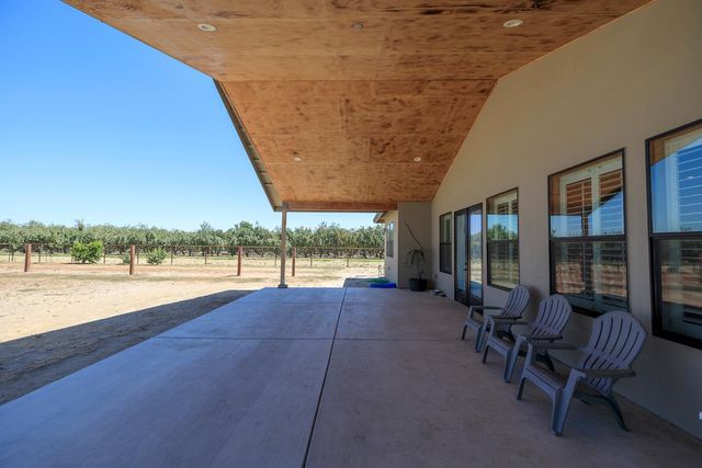 19206 Bloss Ave, Hilmar, CA 95324