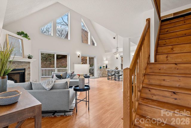 71 Captains Drive, Candler, NC 28715