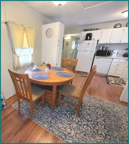 21 Parkwood Drive, Halifax, MA 02338