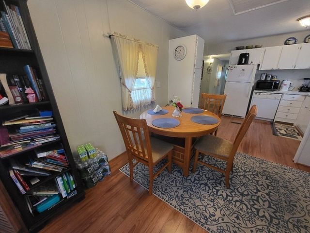 21 Parkwood Drive, Halifax, MA 02338