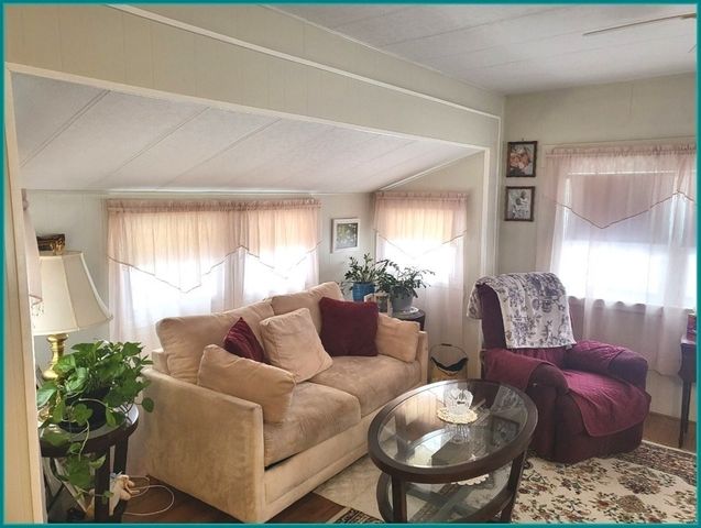 21 Parkwood Drive, Halifax, MA 02338