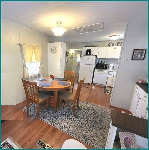 21 Parkwood Drive, Halifax, MA 02338