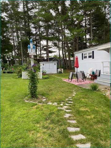 21 Parkwood Drive, Halifax, MA 02338