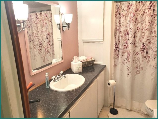 21 Parkwood Drive, Halifax, MA 02338