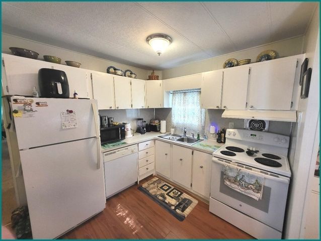 21 Parkwood Drive, Halifax, MA 02338
