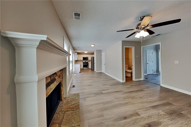 28 Greystone Ridge, Hiram, GA 30141