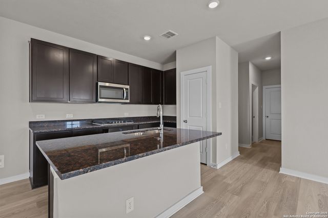 4727 Fireweed Court, San Antonio, TX 78263