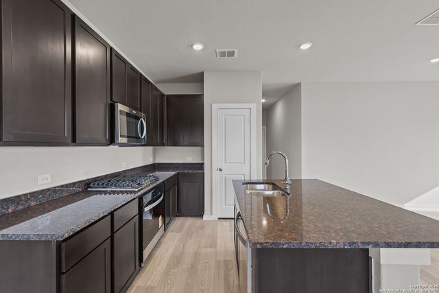 4727 Fireweed Court, San Antonio, TX 78263