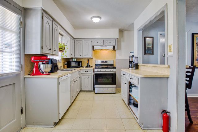 4215 Lurlene Street, Houston, TX 77017