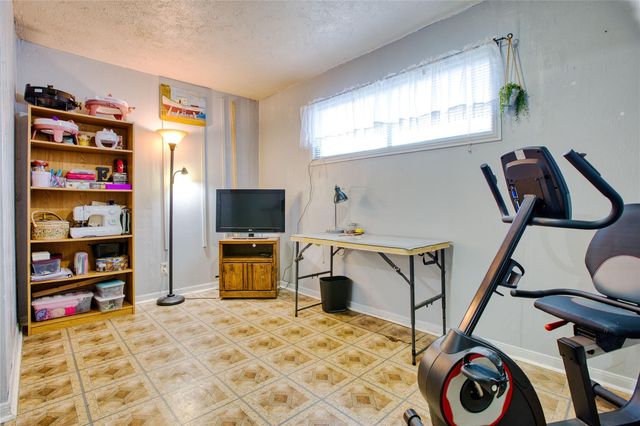 4215 Lurlene Street, Houston, TX 77017