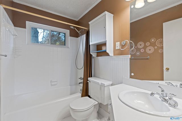 801 Mira Vista Drive SE, Huntsville, AL 35802