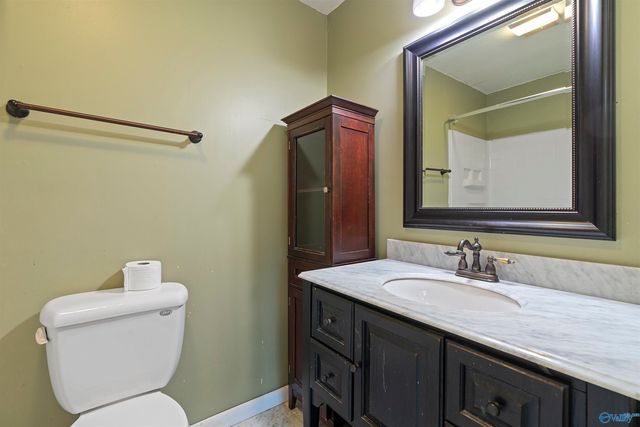 801 Mira Vista Drive SE, Huntsville, AL 35802