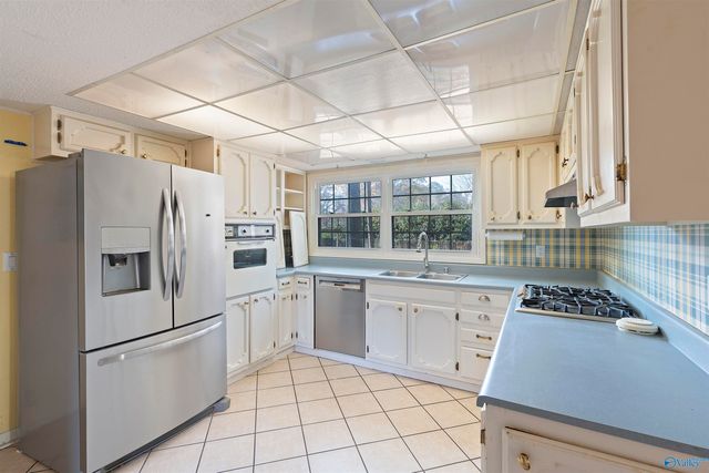 801 Mira Vista Drive SE, Huntsville, AL 35802