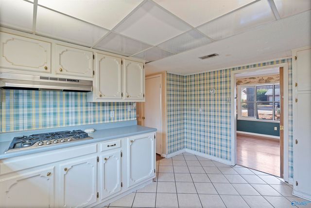 801 Mira Vista Drive SE, Huntsville, AL 35802