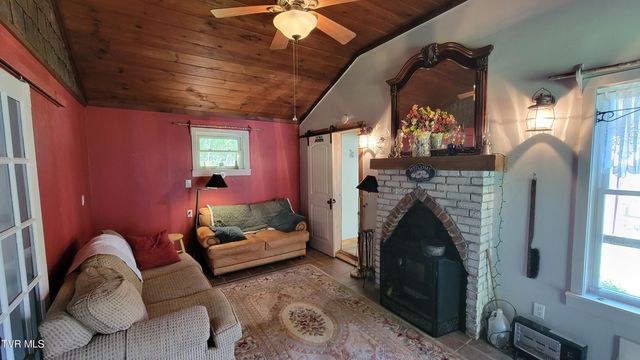 2012 Ackerson Creek Road, Mountain City, TN 37683