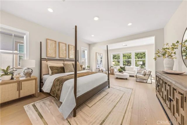 400 Riverbend, Lake Forest, CA 92630