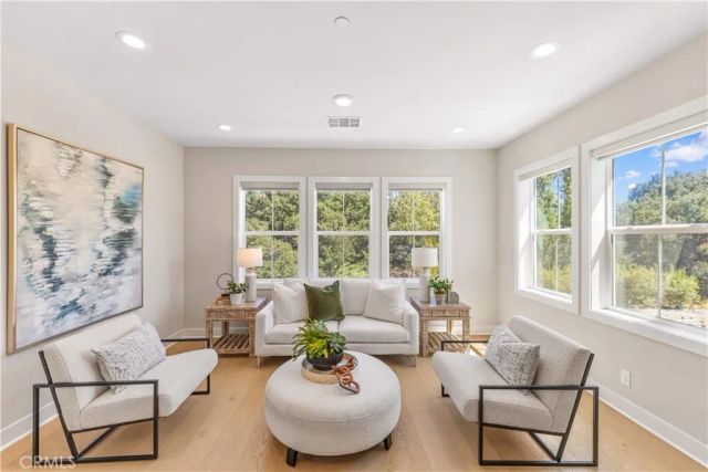 400 Riverbend, Lake Forest, CA 92630
