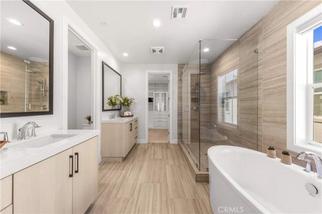 400 Riverbend, Lake Forest, CA 92630