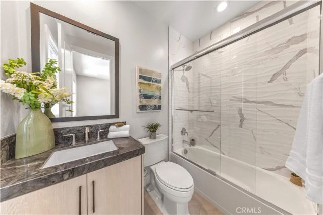 400 Riverbend, Lake Forest, CA 92630