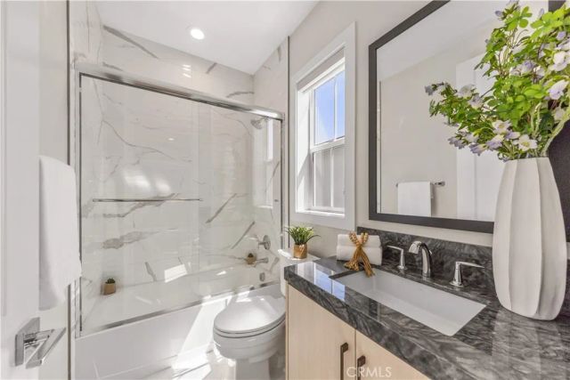 400 Riverbend, Lake Forest, CA 92630