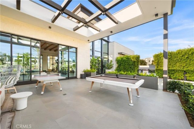400 Riverbend, Lake Forest, CA 92630