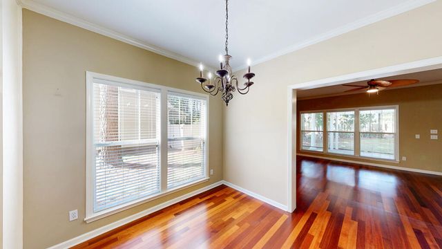 104 Orchard Circle, Dothan, AL 36305