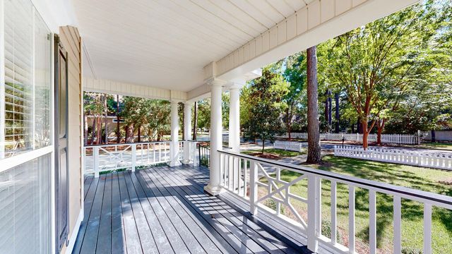 104 Orchard Circle, Dothan, AL 36305