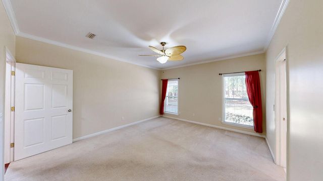 104 Orchard Circle, Dothan, AL 36305