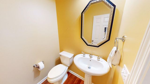 104 Orchard Circle, Dothan, AL 36305