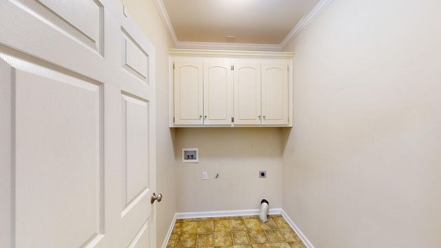 104 Orchard Circle, Dothan, AL 36305