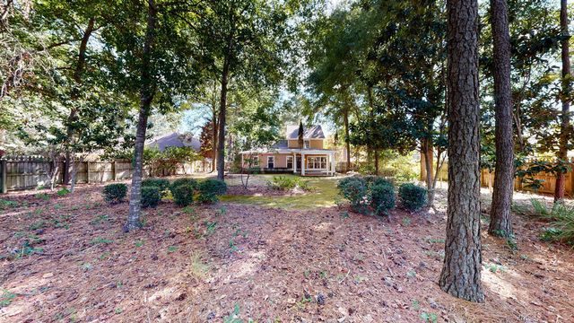 104 Orchard Circle, Dothan, AL 36305