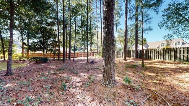 104 Orchard Circle, Dothan, AL 36305