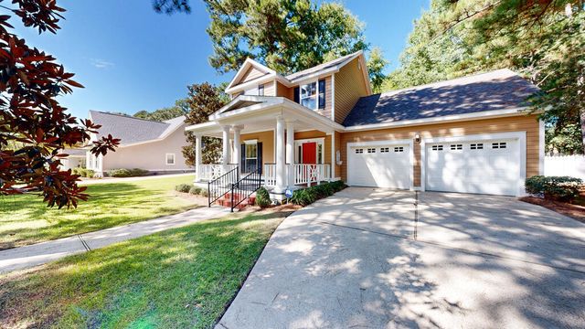 104 Orchard Circle, Dothan, AL 36305