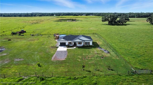 1058 Griffin Road, Wauchula, FL 33873