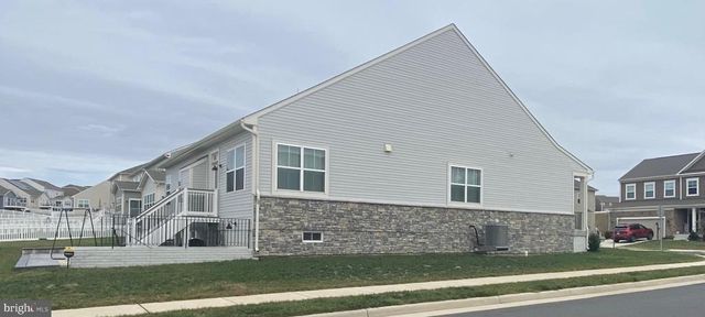 2156 BERWICK, Jeffersonton, VA 22724