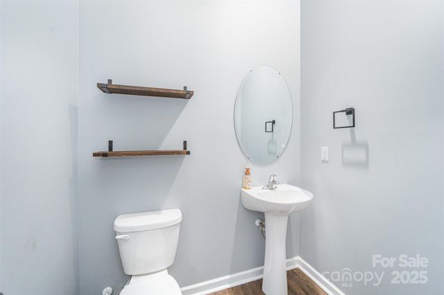 6020 Fort Bend Drive, Charlotte, NC 28214