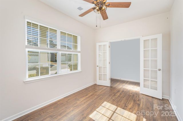 6020 Fort Bend Drive, Charlotte, NC 28214