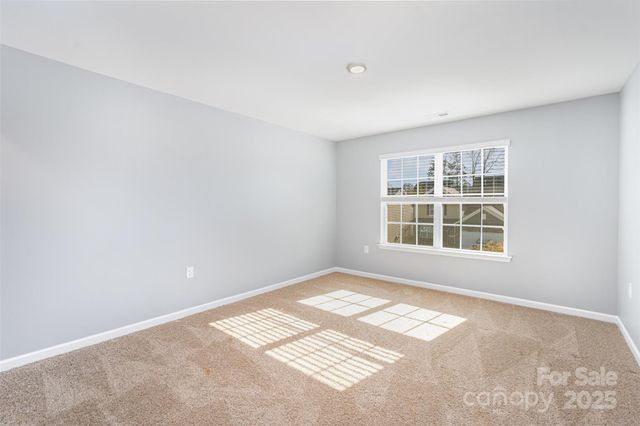 6020 Fort Bend Drive, Charlotte, NC 28214