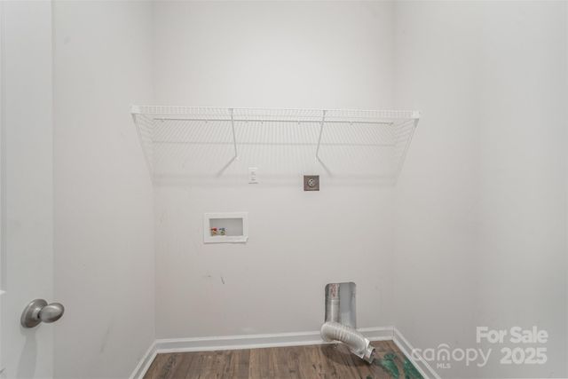 6020 Fort Bend Drive, Charlotte, NC 28214