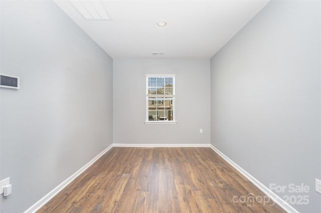 6020 Fort Bend Drive, Charlotte, NC 28214