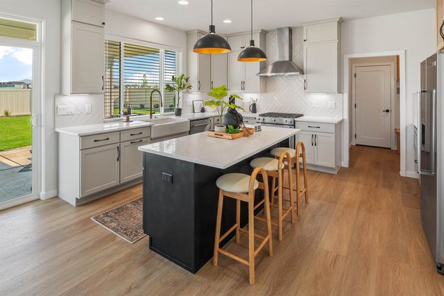 12213 N VALENCIA Ave, Spokane, WA 99218