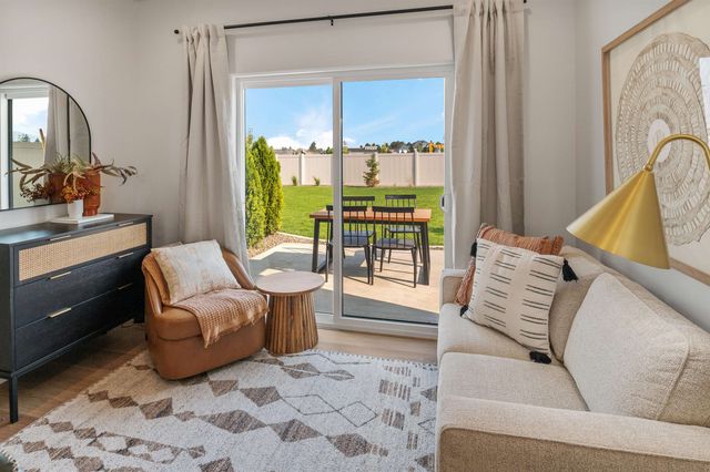 12213 N VALENCIA Ave, Spokane, WA 99218