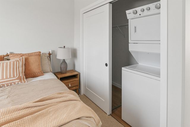 12213 N VALENCIA Ave, Spokane, WA 99218