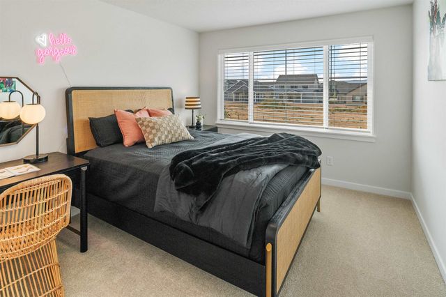 12213 N VALENCIA Ave, Spokane, WA 99218