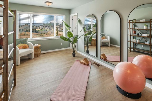 12213 N VALENCIA Ave, Spokane, WA 99218