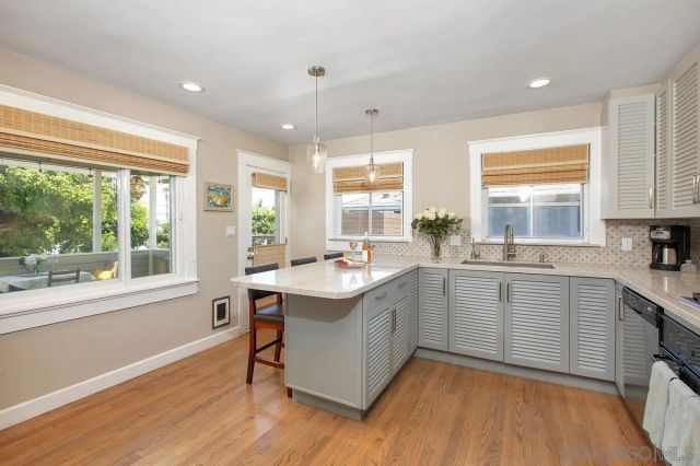 3512 Browning St, San Diego, CA 92106