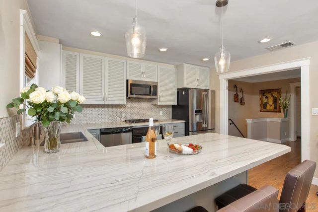 3512 Browning St, San Diego, CA 92106